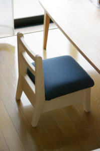 オーダー家具屋の子供椅子